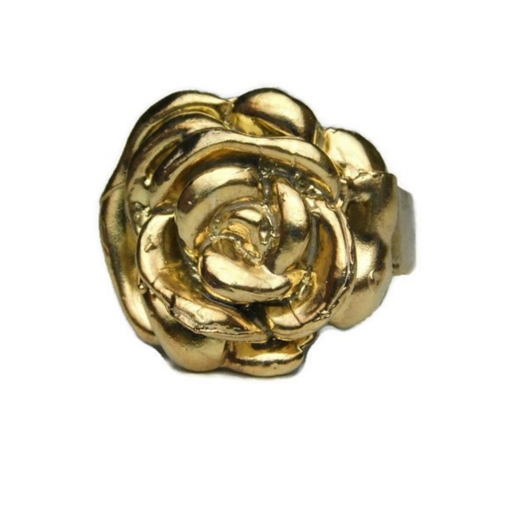 14k Solid Yellow Gold Medium Rose Ring!! - image 3